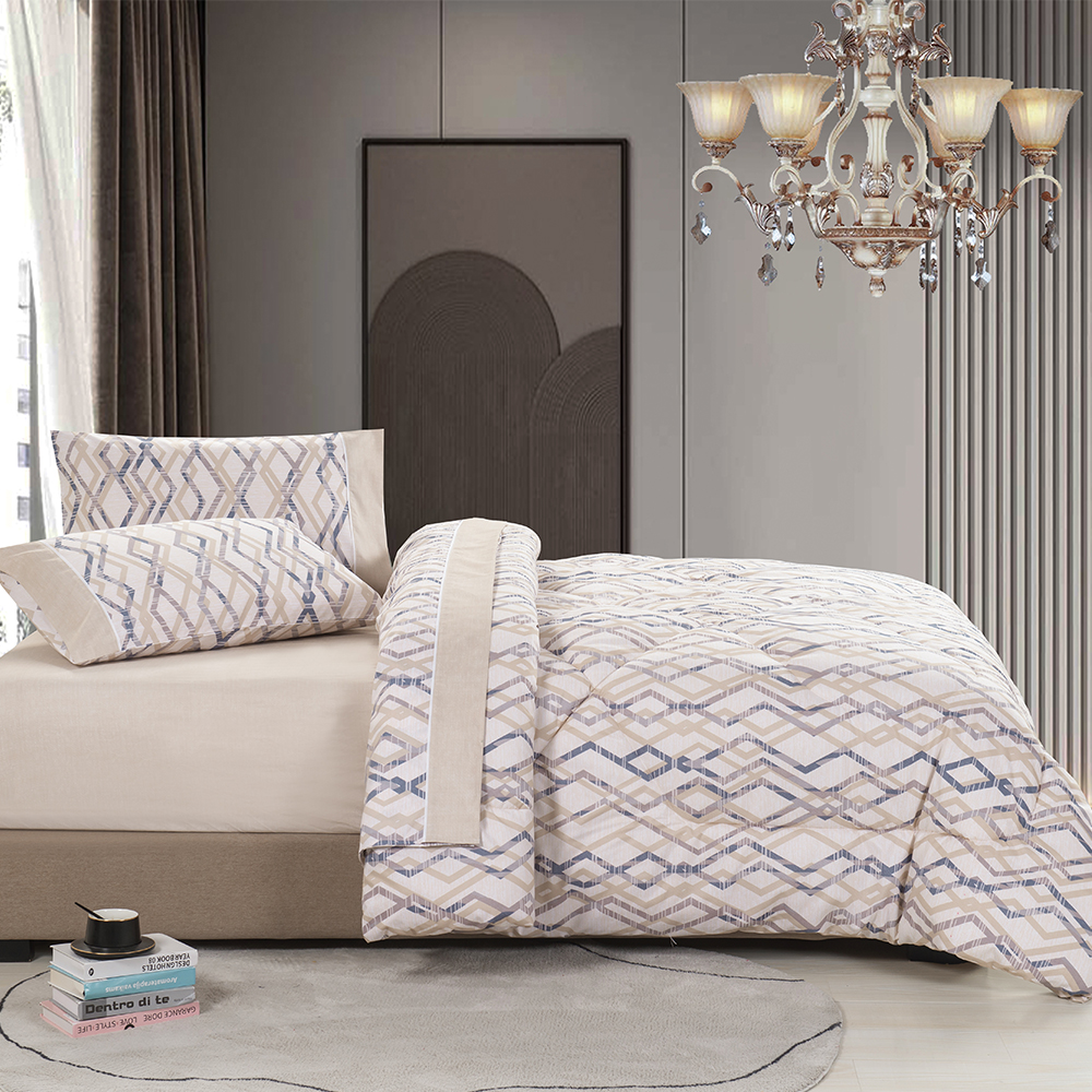 99.99% โพลีเอสเตอร์ 85GSM ฟูลฟู